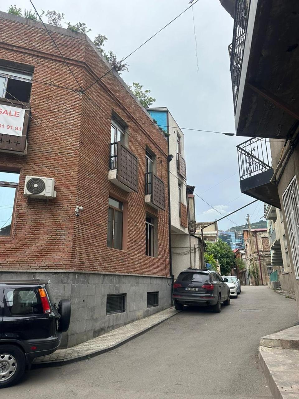 Corner In Old Tbilisi Hotel Exterior photo