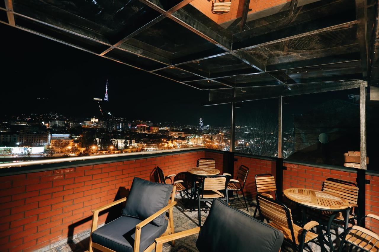 Corner In Old Tbilisi Hotel Exterior photo